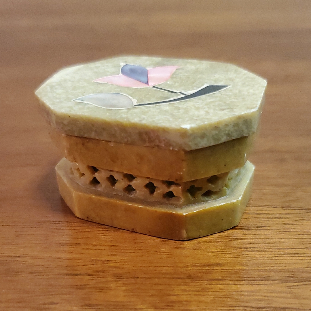 Marble Trinket Box With Mother Of Pearl Inlay Design